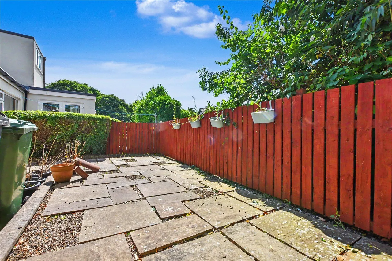 Crawshaw Rise, Pudsey, LS28, photo 14