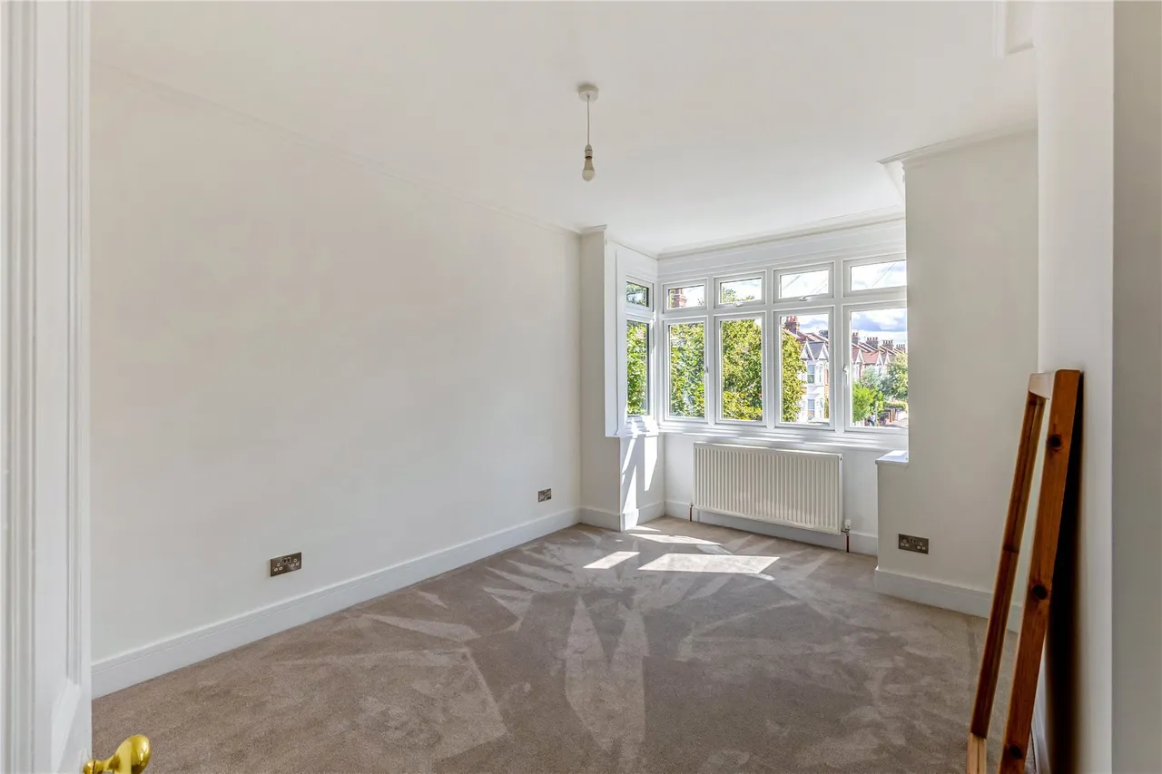 Boscombe Road, Wimbledon, London, SW19, photo 11