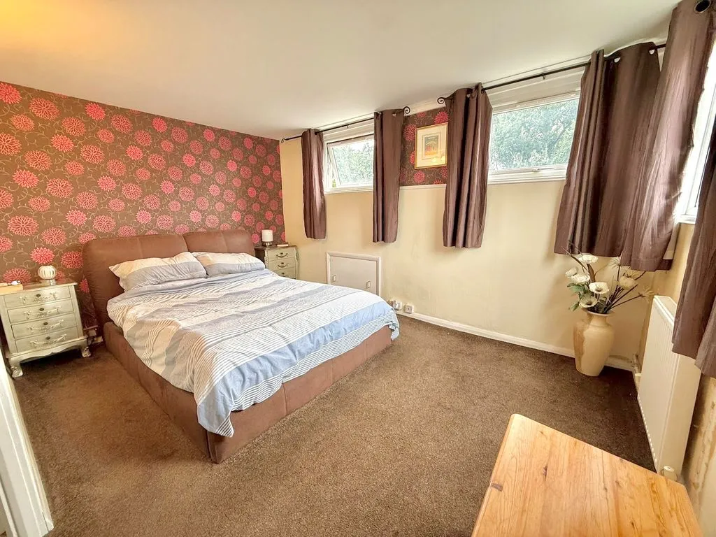 Mancroft Road, Caddington, LU1, photo 6