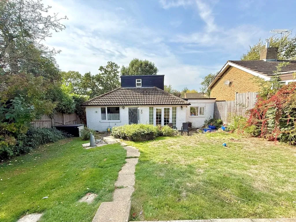 Mancroft Road, Caddington, LU1, photo 17