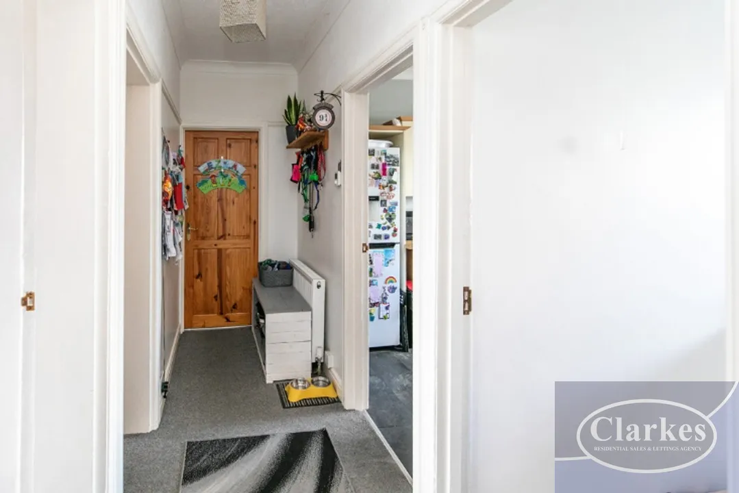 Wimborne Road, Bournemouth, photo 11