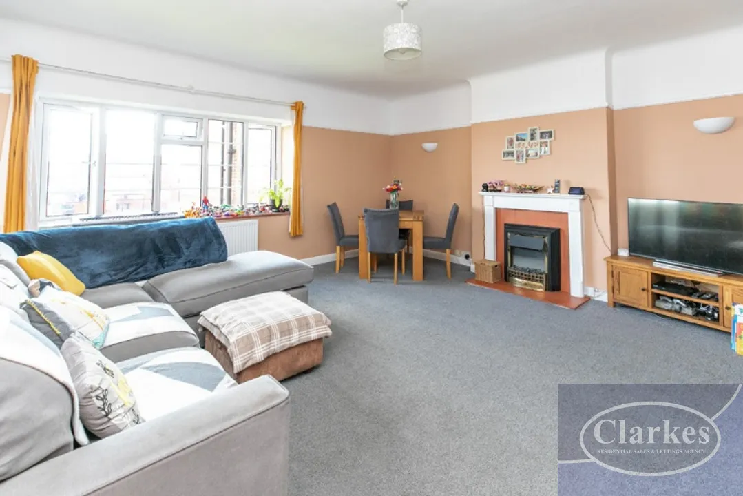 Wimborne Road, Bournemouth, photo 4
