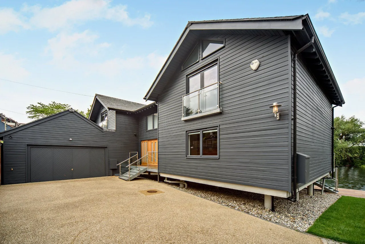 Henley Road, Wargrave, Berkshire, RG10 8HZ, photo 4