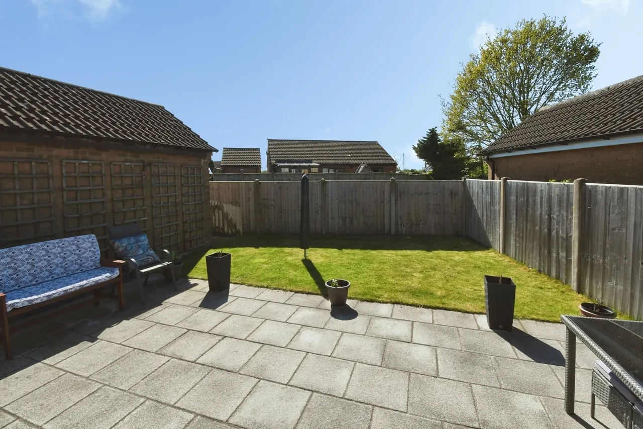 Laing Close, Bardney, Lincoln, Lincolnshire, LN3, photo 2
