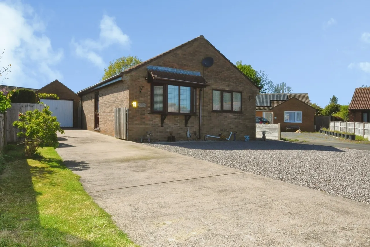 2 bed property for sale — Laing Close, Bardney, Lincoln, Lincolnshire, LN3