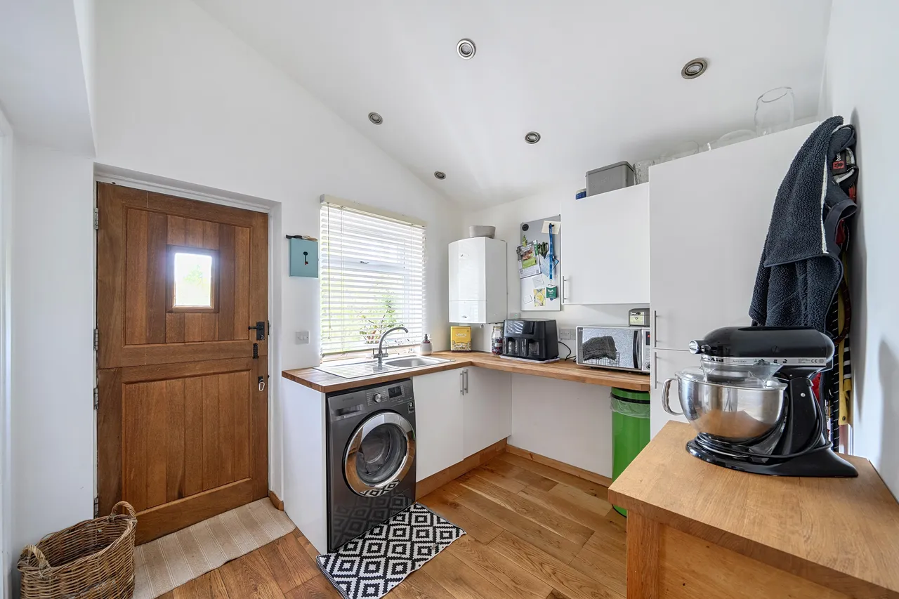 Colworth Road, Sharnbrook, photo 11