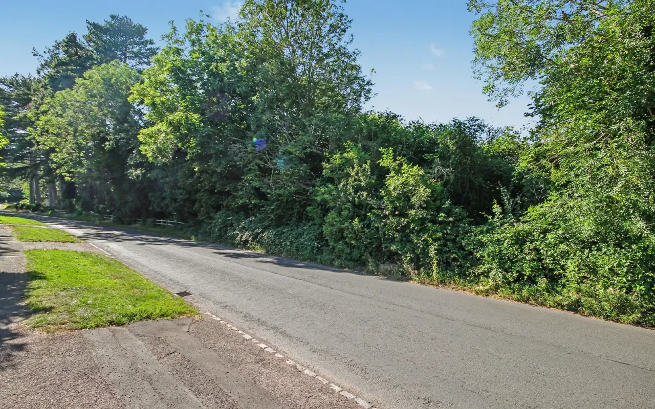 Colworth Road, Sharnbrook, Bedford, photo 23