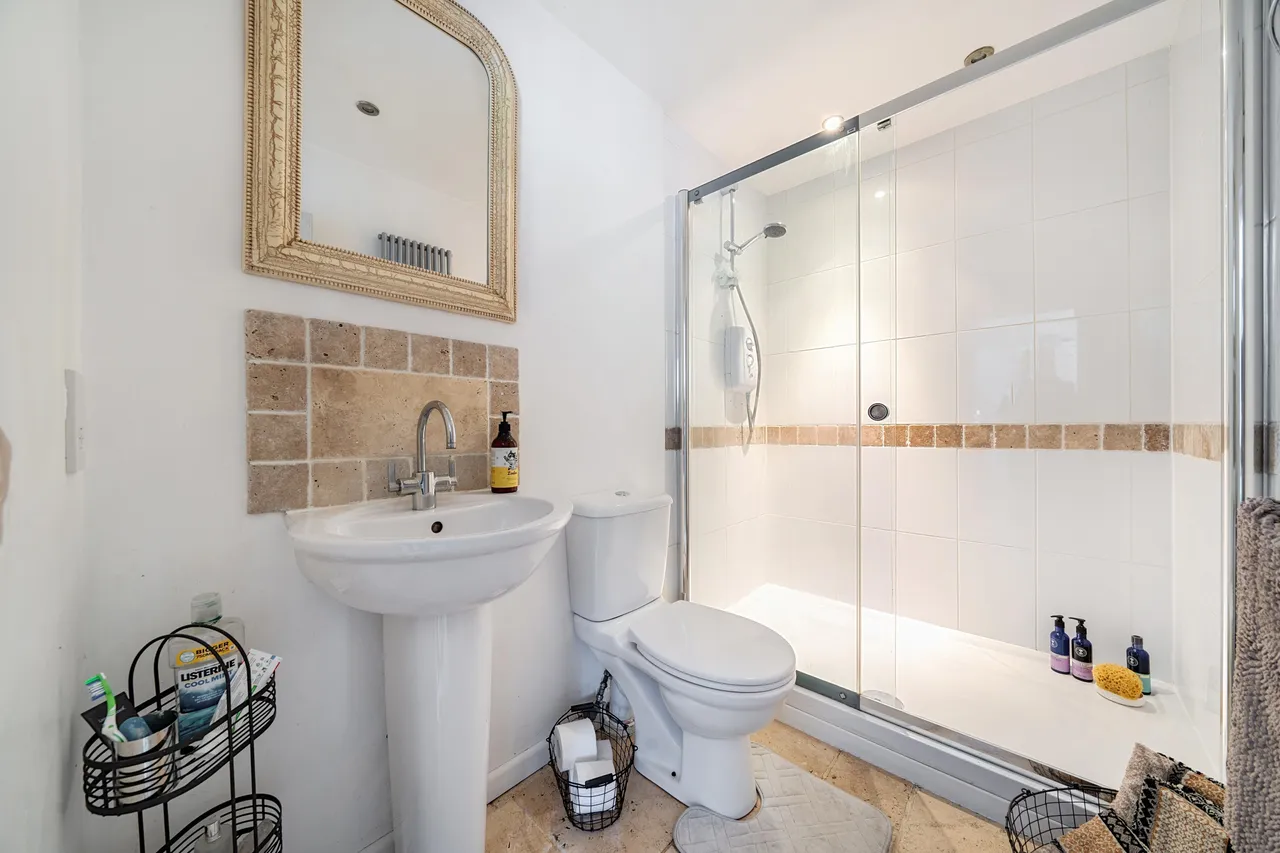 Colworth Road, Sharnbrook, photo 13