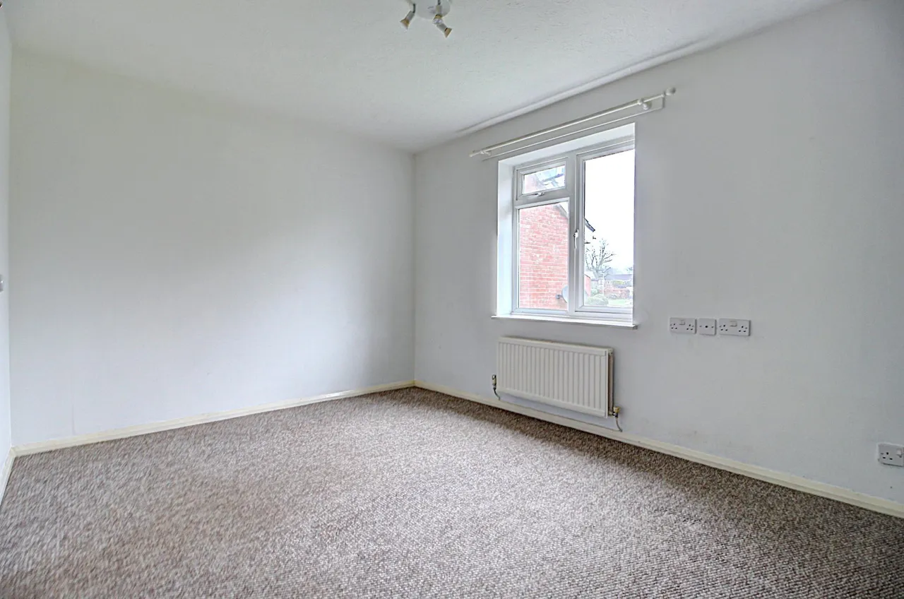 Mimosa Close, Bordon, GU35, photo 7