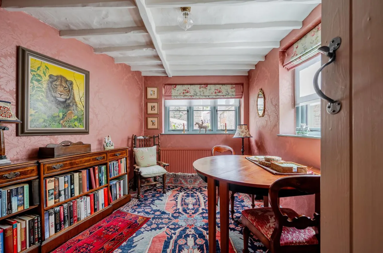 Katifer Lane, Malmesbury, SN16, photo 5