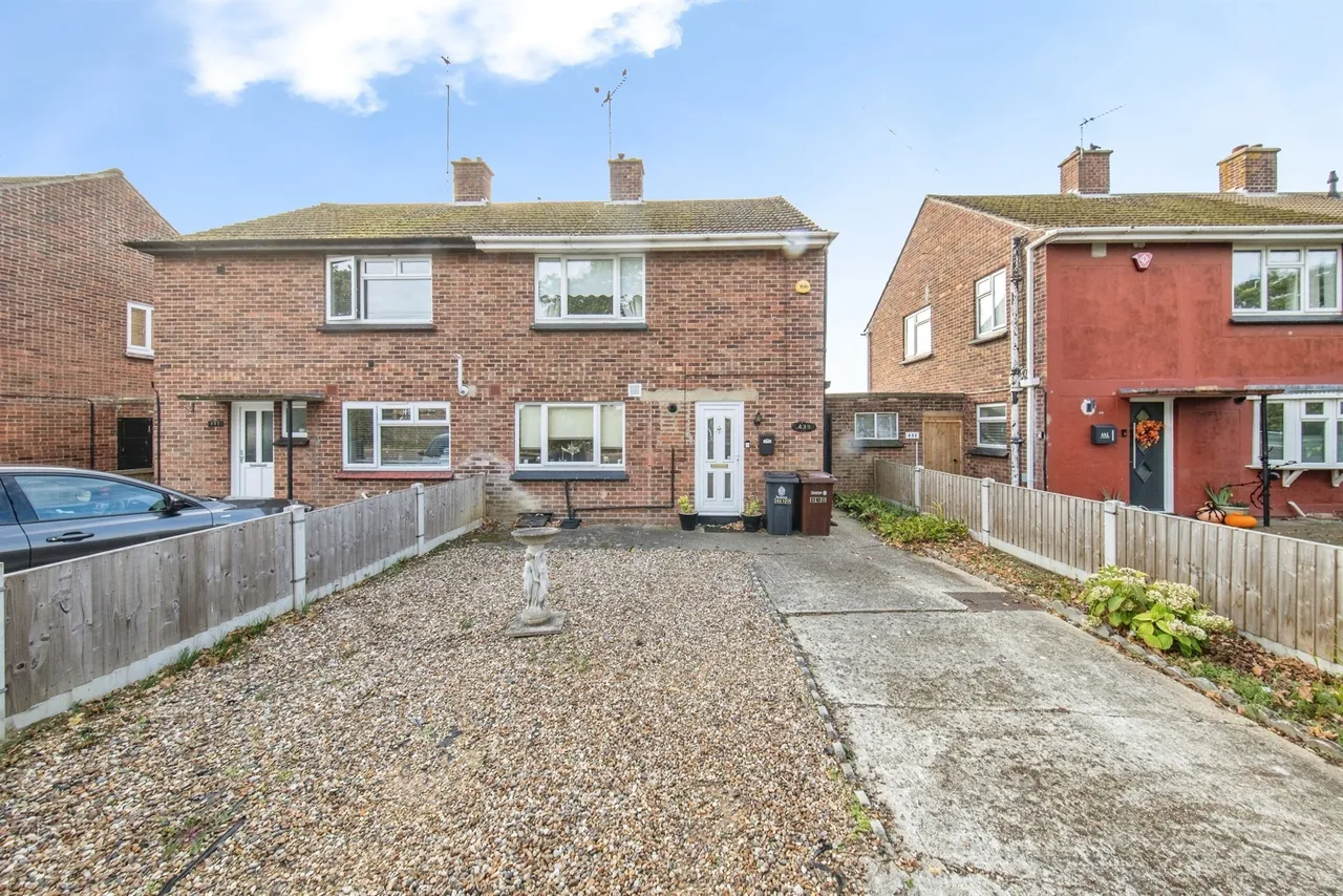 St. Johns Road, Clacton-On-Sea, CO16, photo 13
