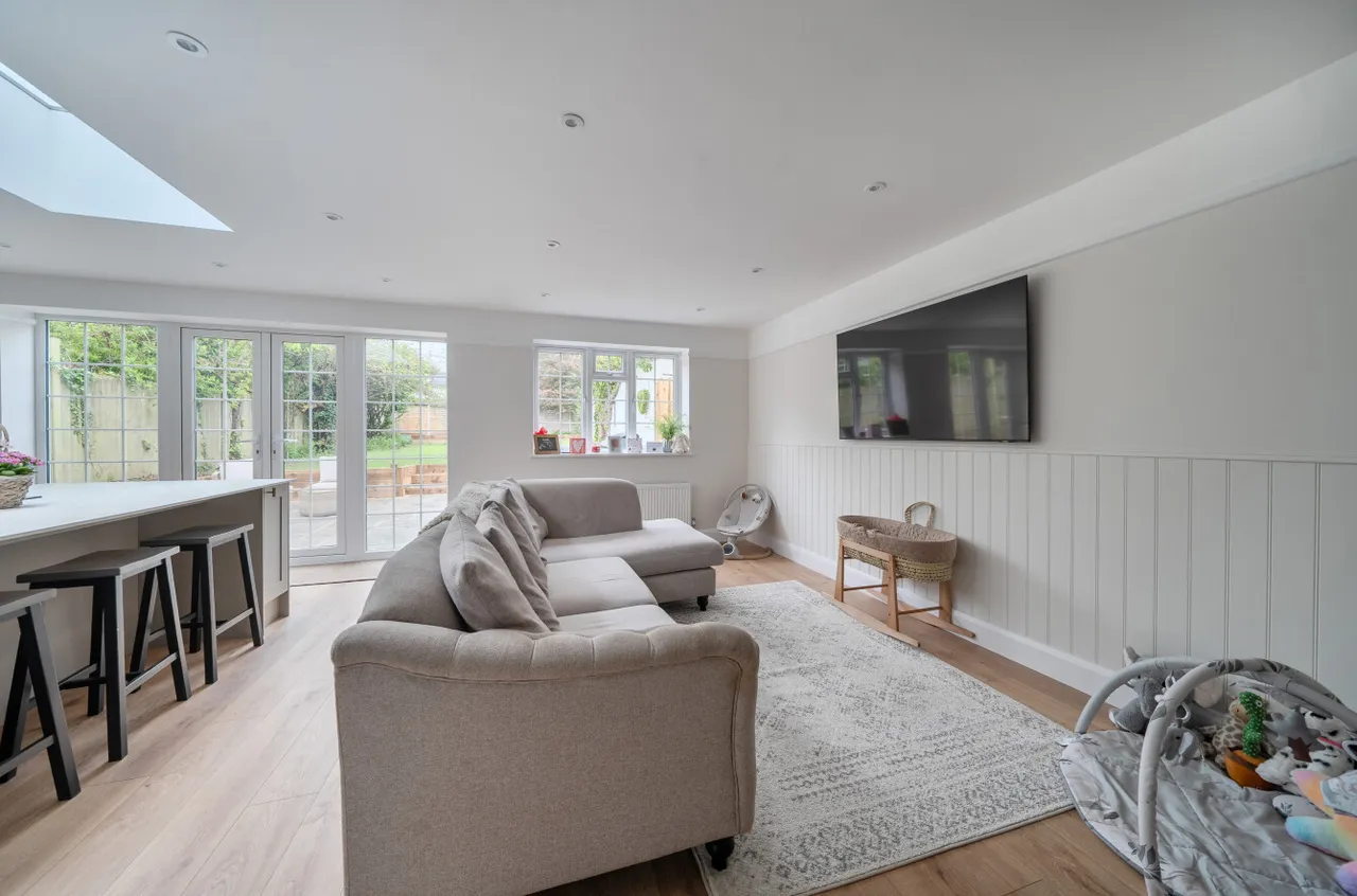 Farnborough Road, Farnham, Surrey, GU9 9AQ, photo 17