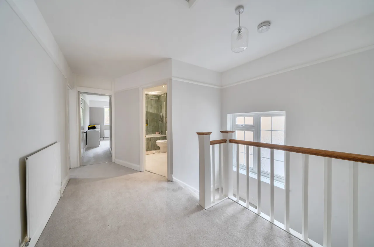 Farnborough Road, Farnham, Surrey, GU9 9AQ, photo 14