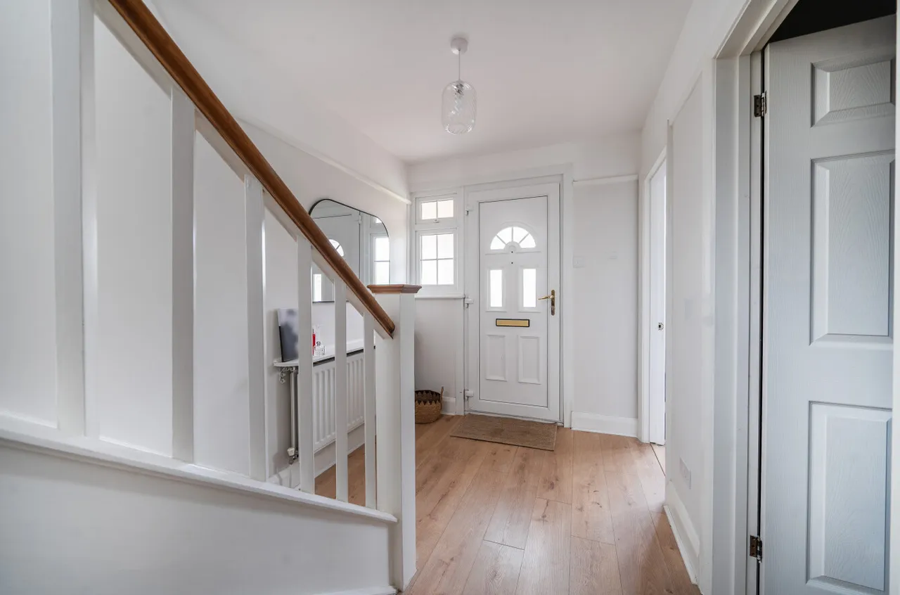 Farnborough Road, Farnham, Surrey, GU9 9AQ, photo 18