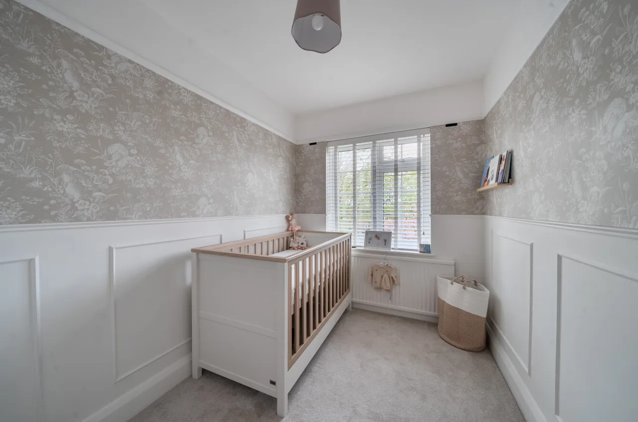 Farnborough Road, Farnham, Surrey, GU9 9AQ, photo 9