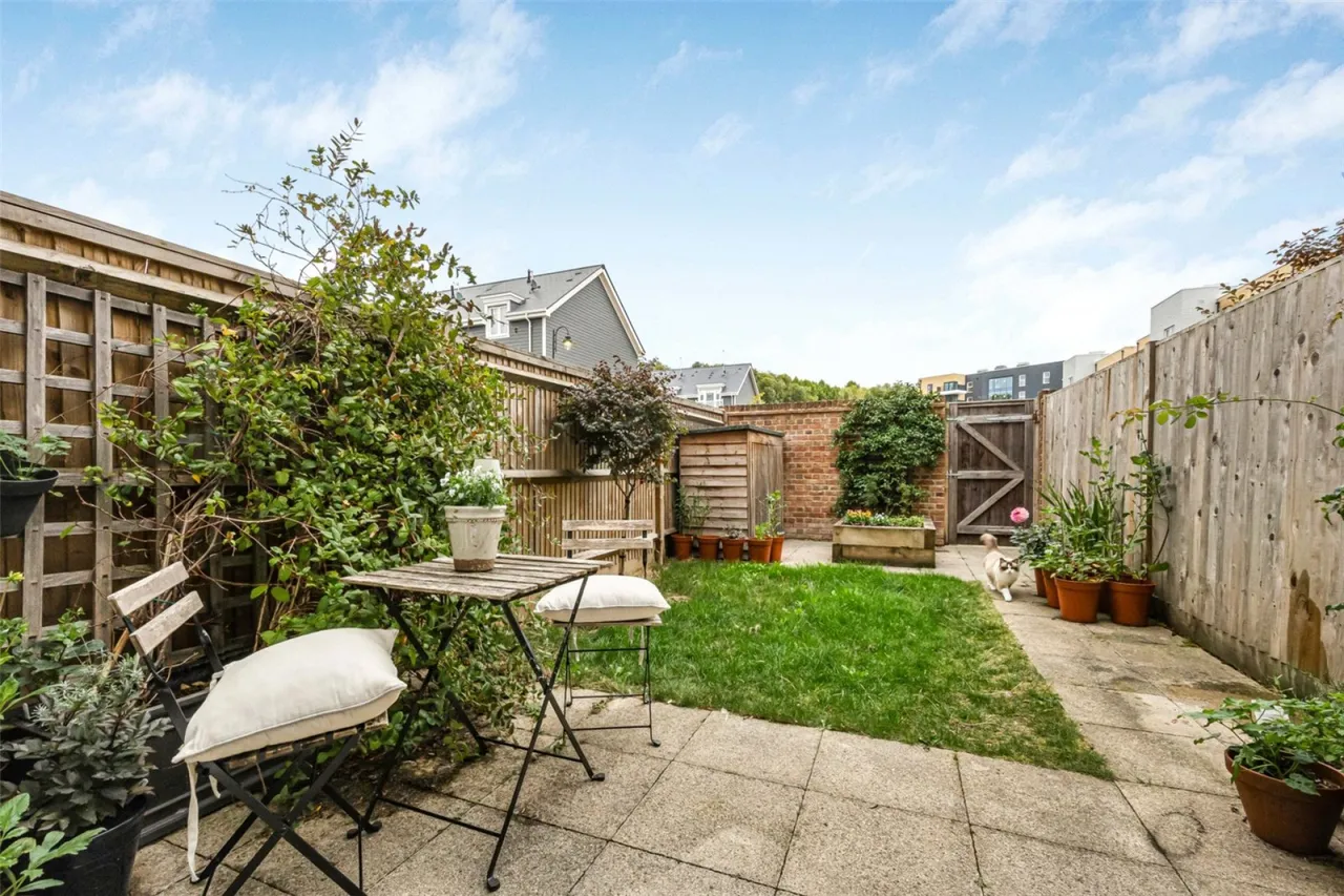 Sunapee Road, Reading, RG2, photo 16