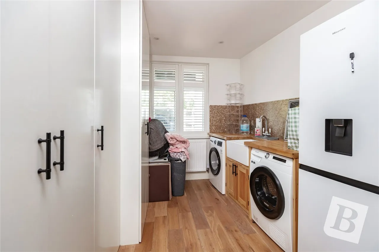 Lower Bedfords Road, Romford, RM1, photo 16