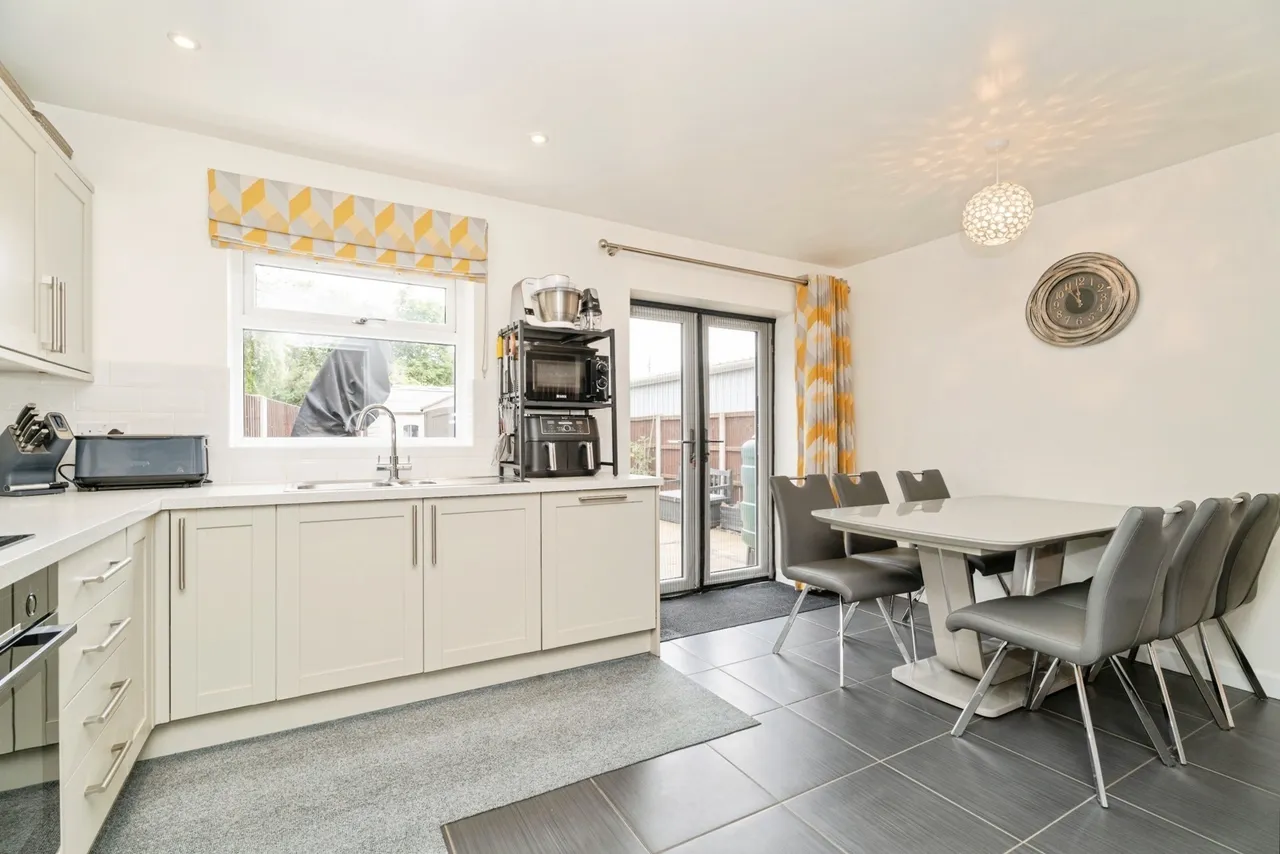 Holt Road, Fakenham, Norfolk, NR21, photo 6