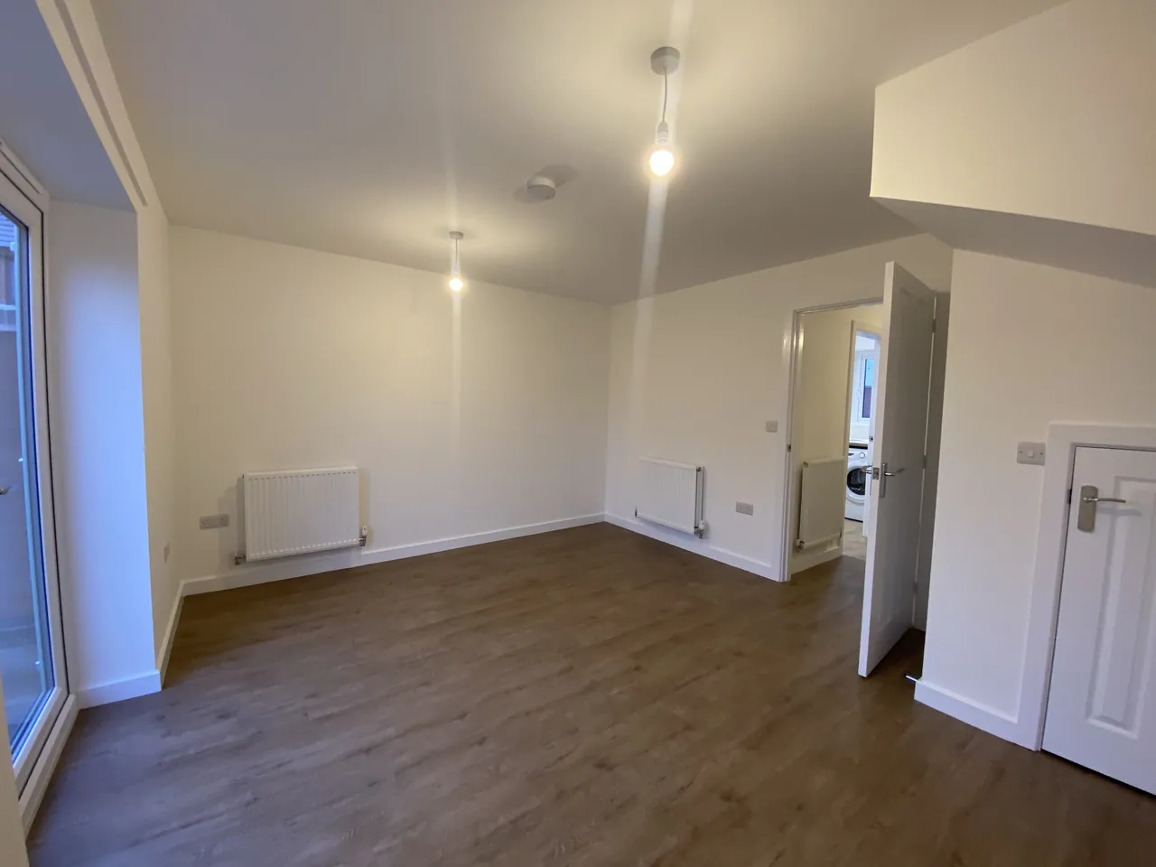 Canons Close, NN17, photo 15