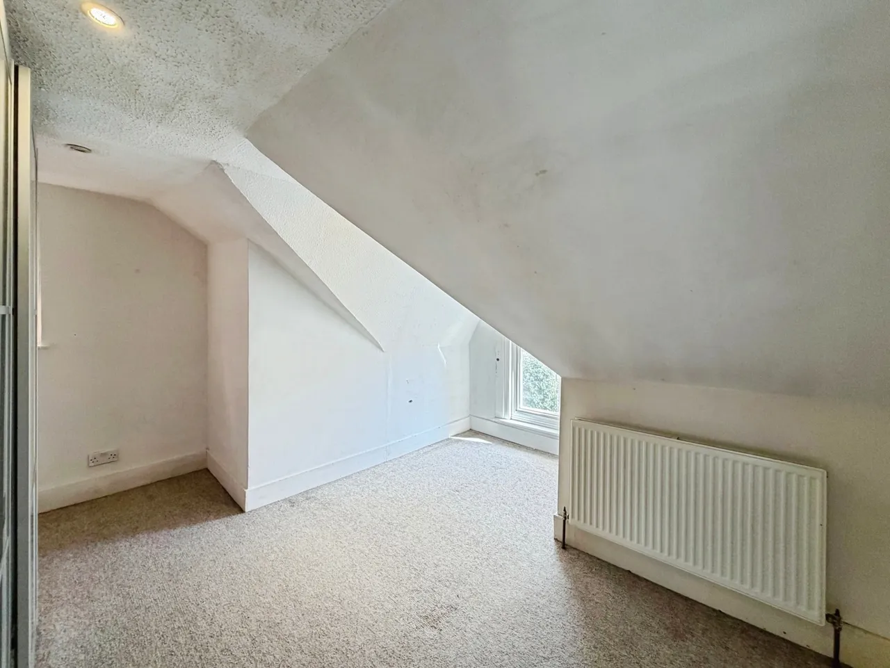 York Road, Aldershot, Hampshire, GU11 3JG, photo 6