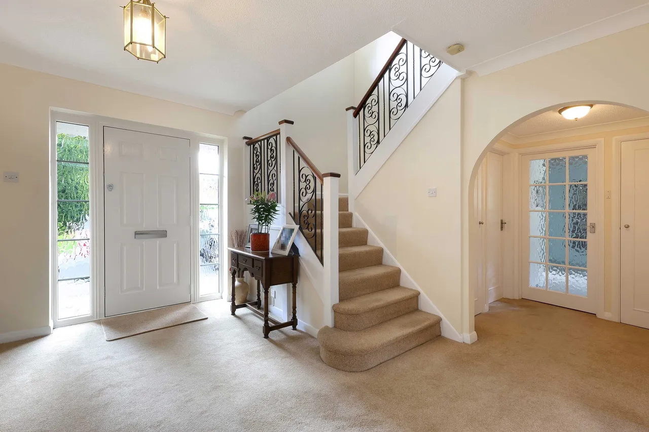 Manor Close, Penn, HP10, photo 11