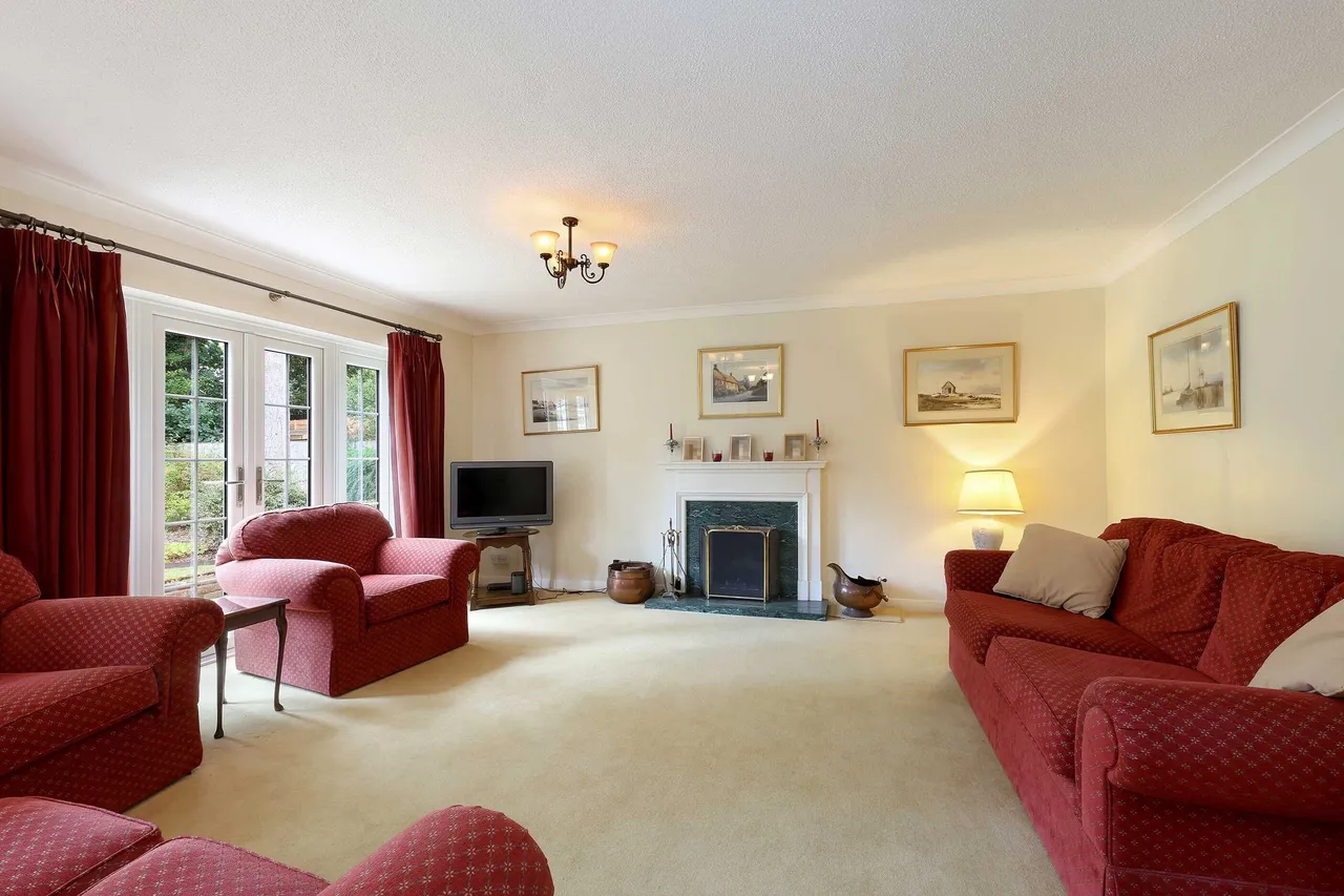 Manor Close, Penn, HP10, photo 7