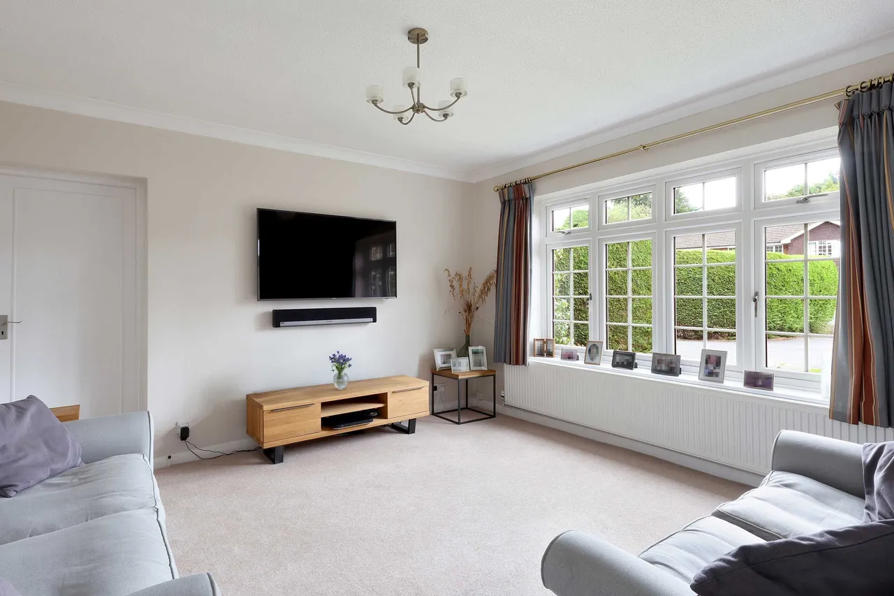 Manor Close, Penn, HP10, photo 8