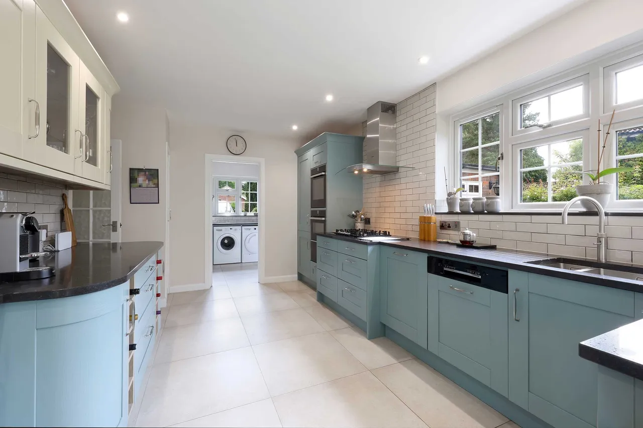 Manor Close, Penn, HP10, photo 5