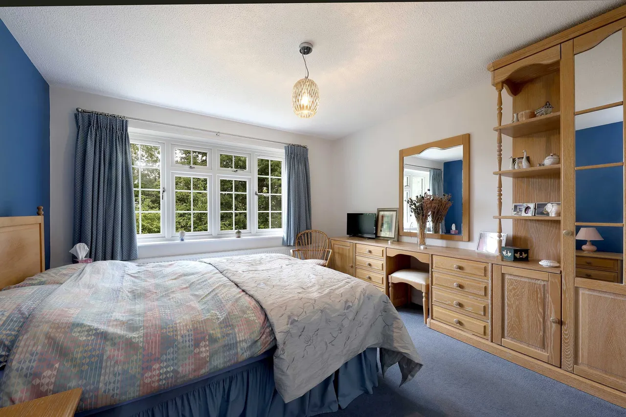Manor Close, Penn, HP10, photo 19