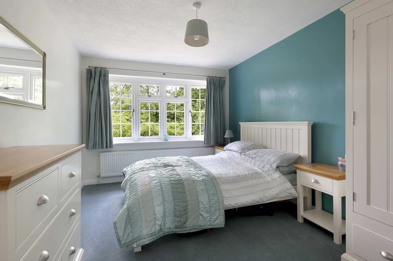 Manor Close, Penn, HP10, photo 18