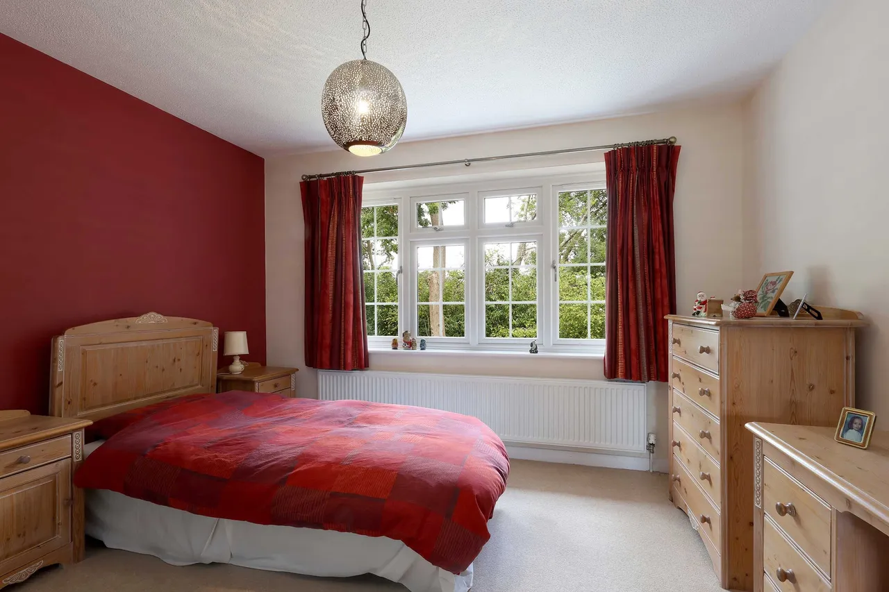 Manor Close, Penn, HP10, photo 17