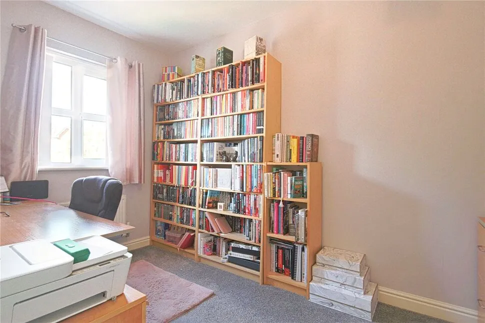 Cromwell Avenue, Stockport, SK5, photo 16