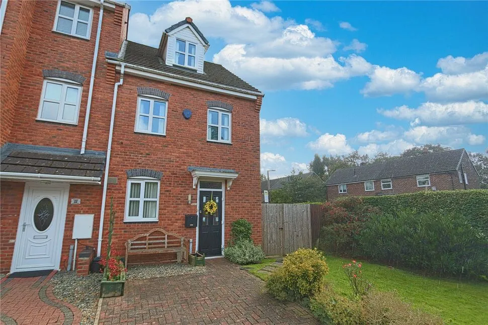 Cromwell Avenue, Stockport, SK5, photo 20