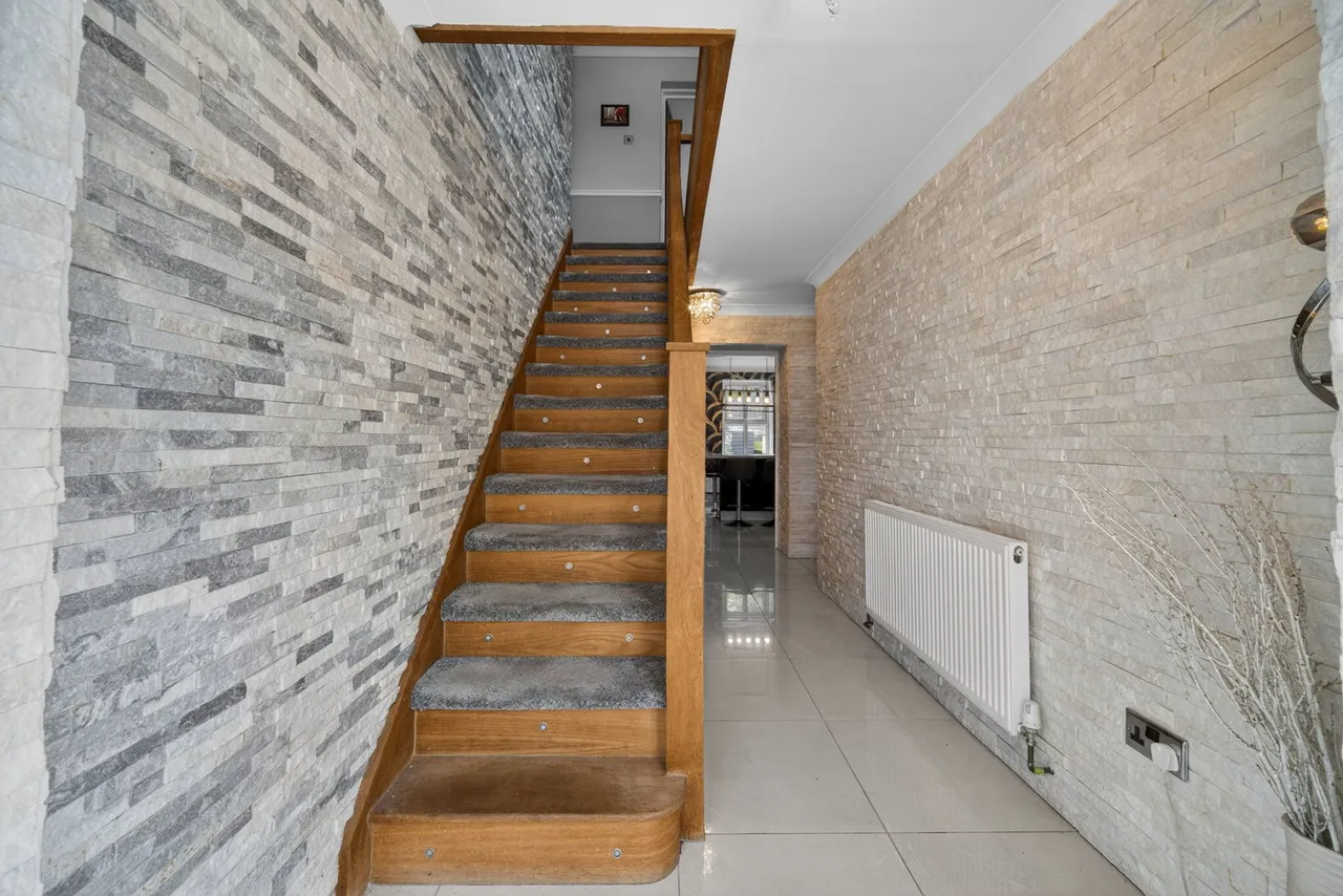 Peniel Green Road, Swansea, SA7, photo 18