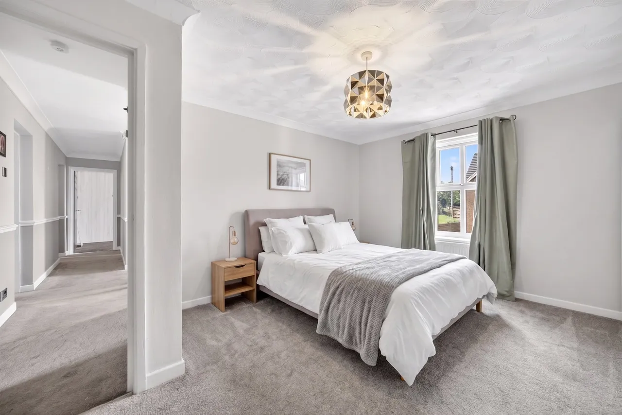Peniel Green Road, Swansea, SA7, photo 31