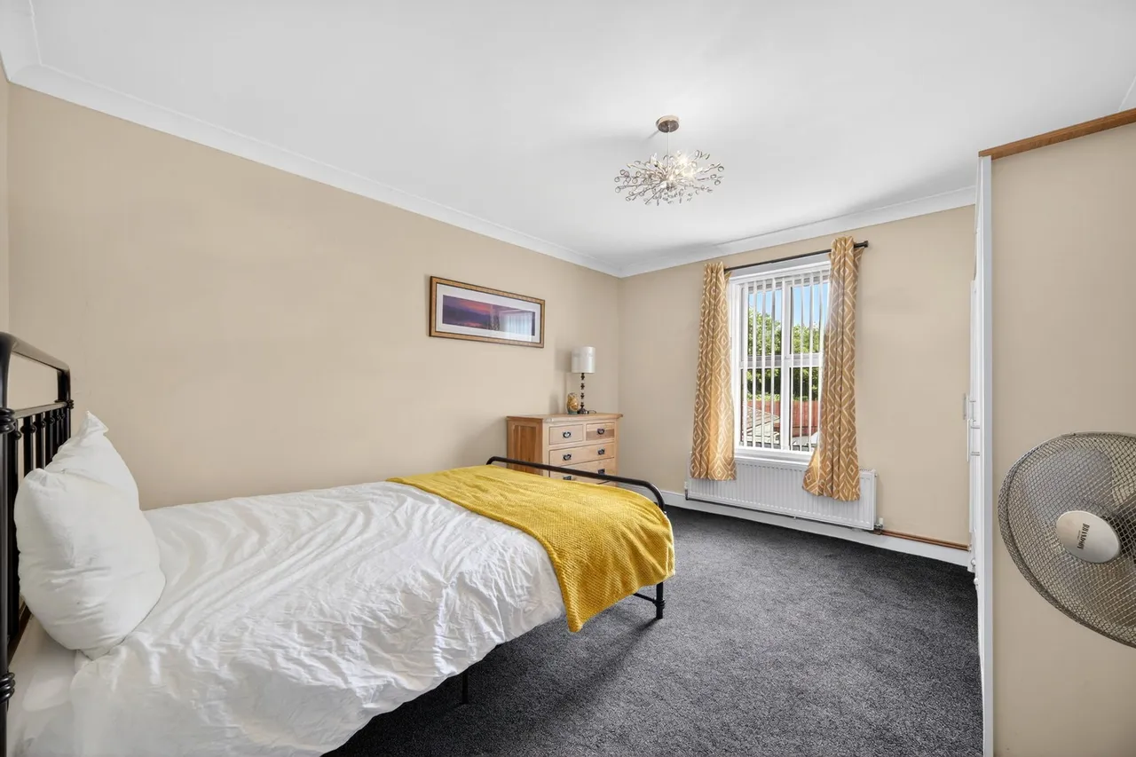 Peniel Green Road, Swansea, SA7, photo 28