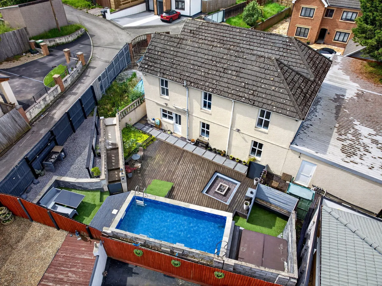 Peniel Green Road, Swansea, SA7, photo 2