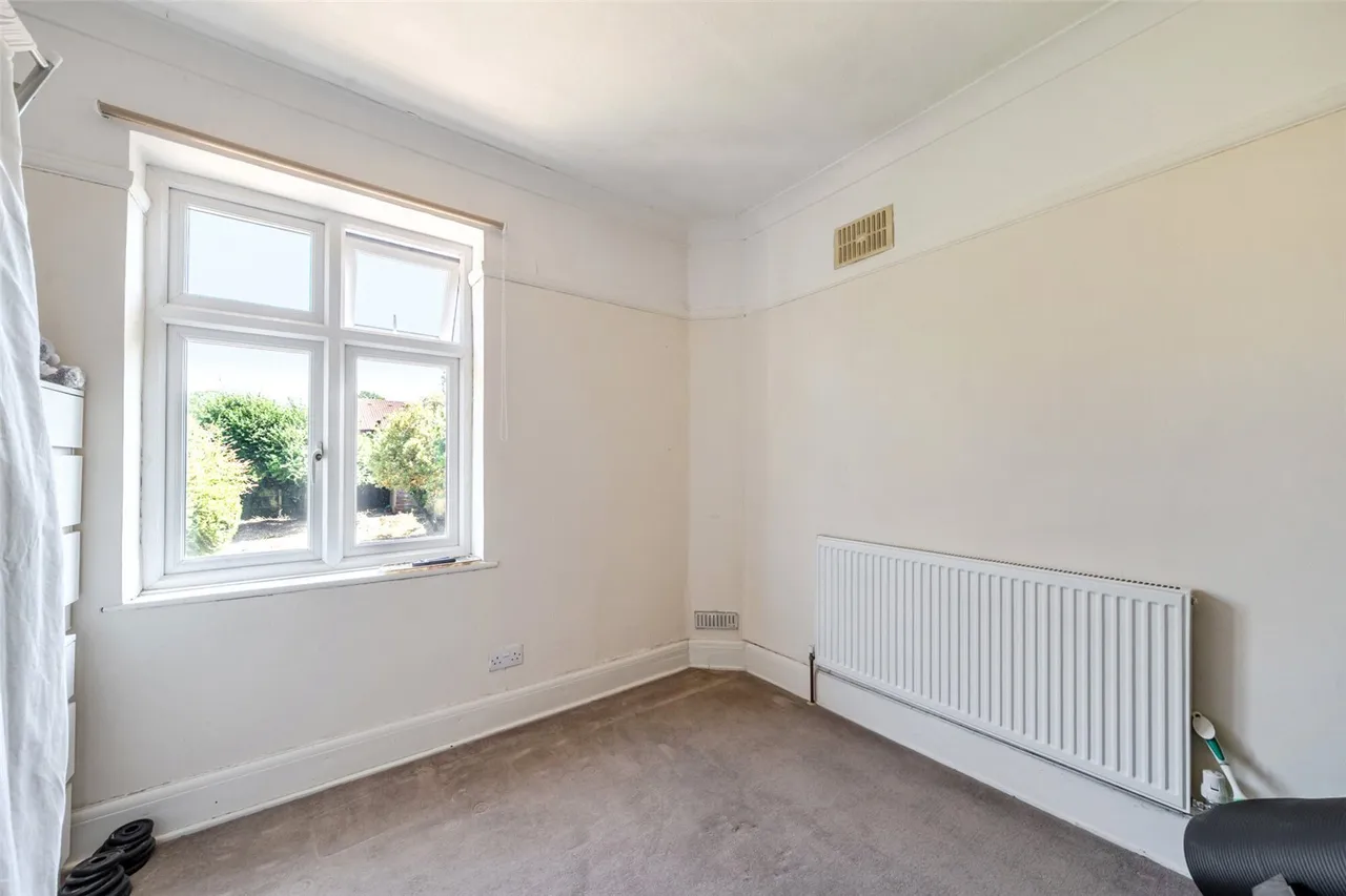 The Knoll, BR2, photo 14