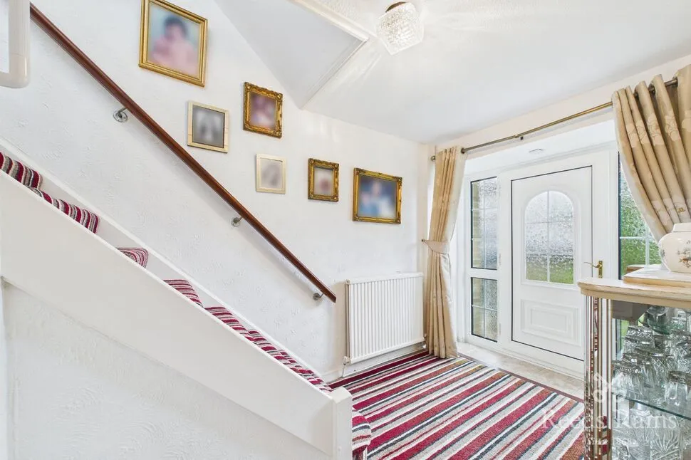 Devonshire Drive, North Anston, South Yorkshire, S25, photo 11