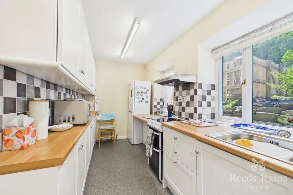 Square, Mytholmroyd, Hebden Bridge, HX7, photo 6