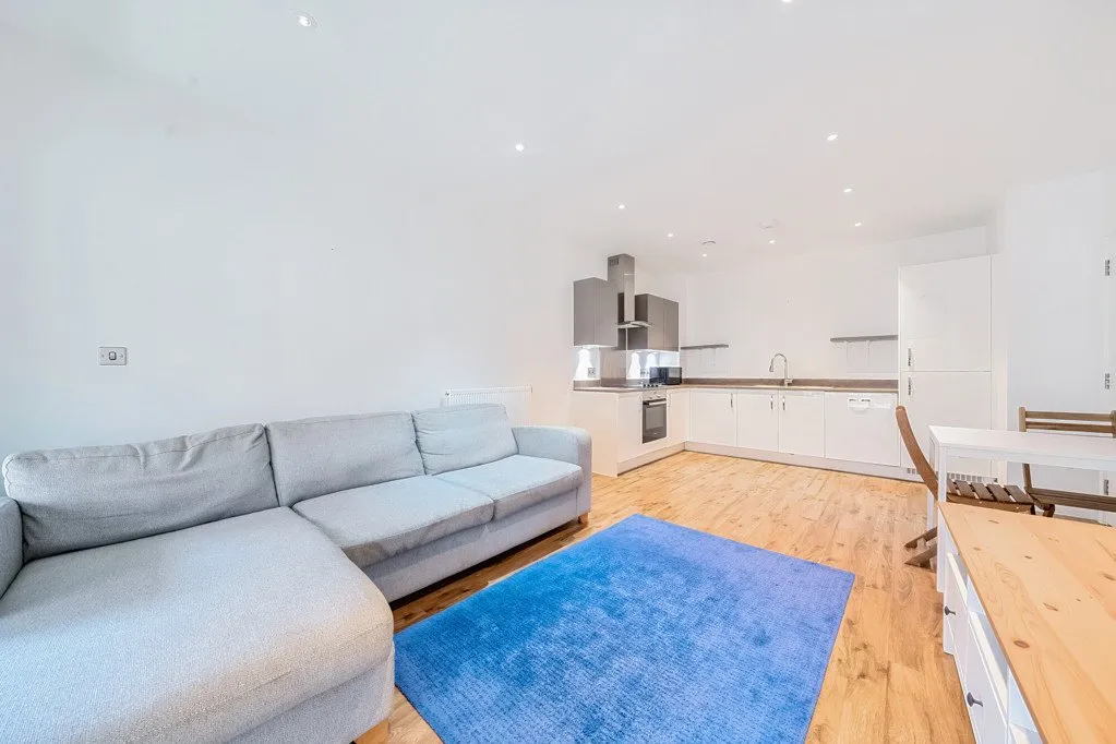 Rolfe Terrace, London, SE18, photo 8