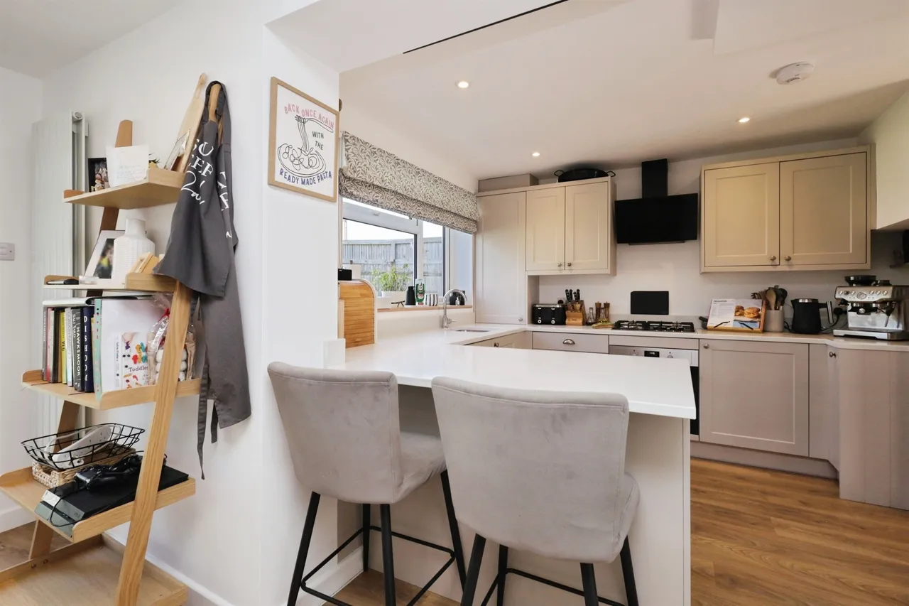 Woodpecker Drive, Hailsham, BN27, photo 8