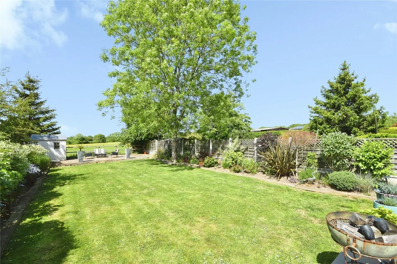 Barn Mead, Toot Hill, Ongar, Essex, CM5, photo 22