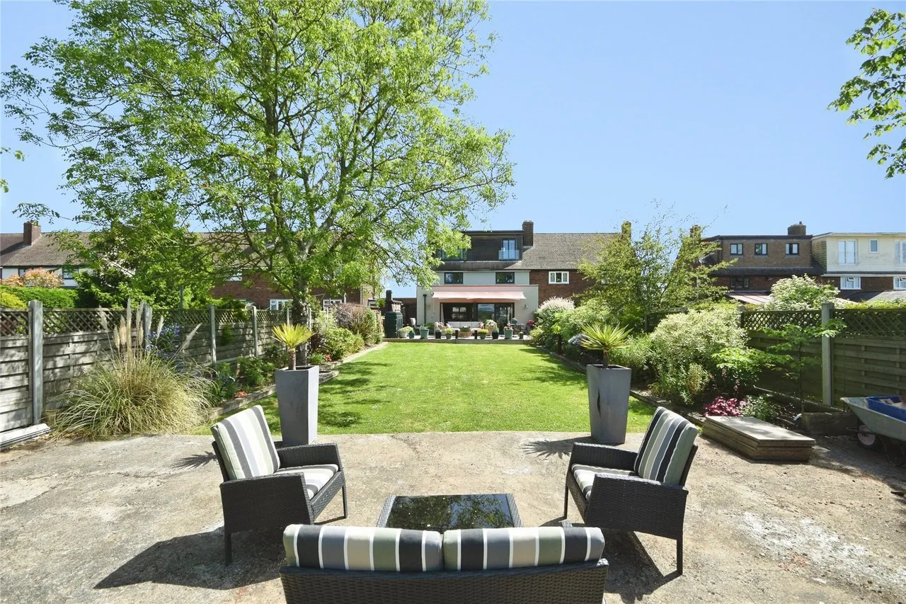 Barn Mead, Toot Hill, Ongar, Essex, CM5, photo 18