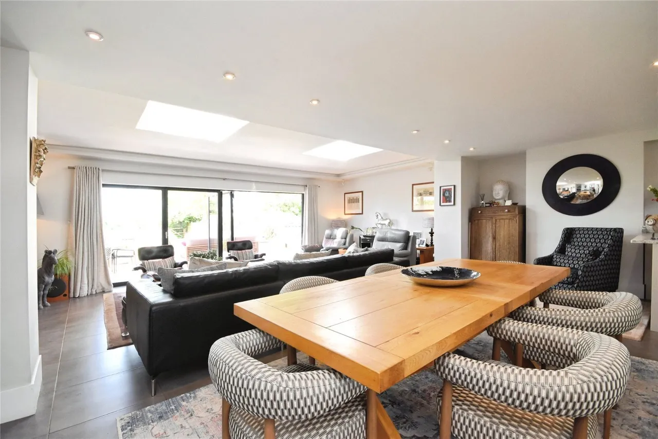 Barn Mead, Toot Hill, Ongar, Essex, CM5, photo 19