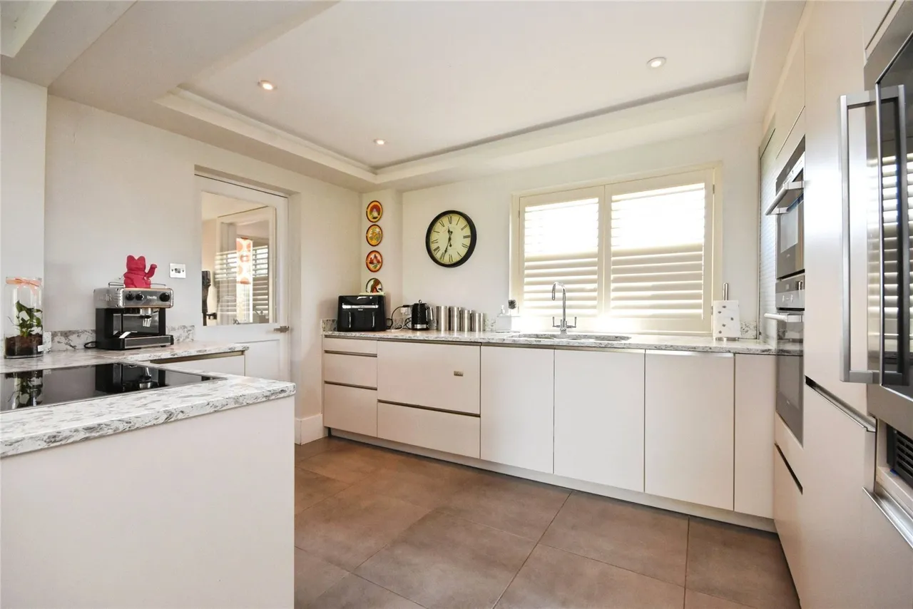 Barn Mead, Toot Hill, Ongar, Essex, CM5, photo 20