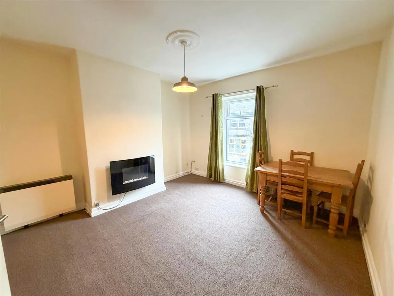 Kirkgate, Silsden, BD20, photo 12