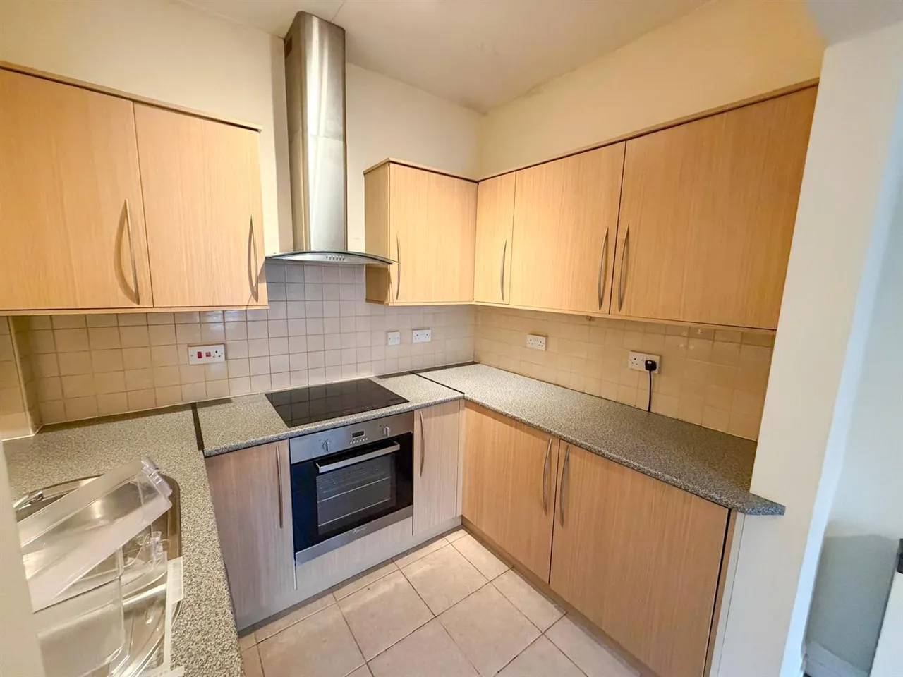 Kirkgate, Silsden, BD20, photo 14