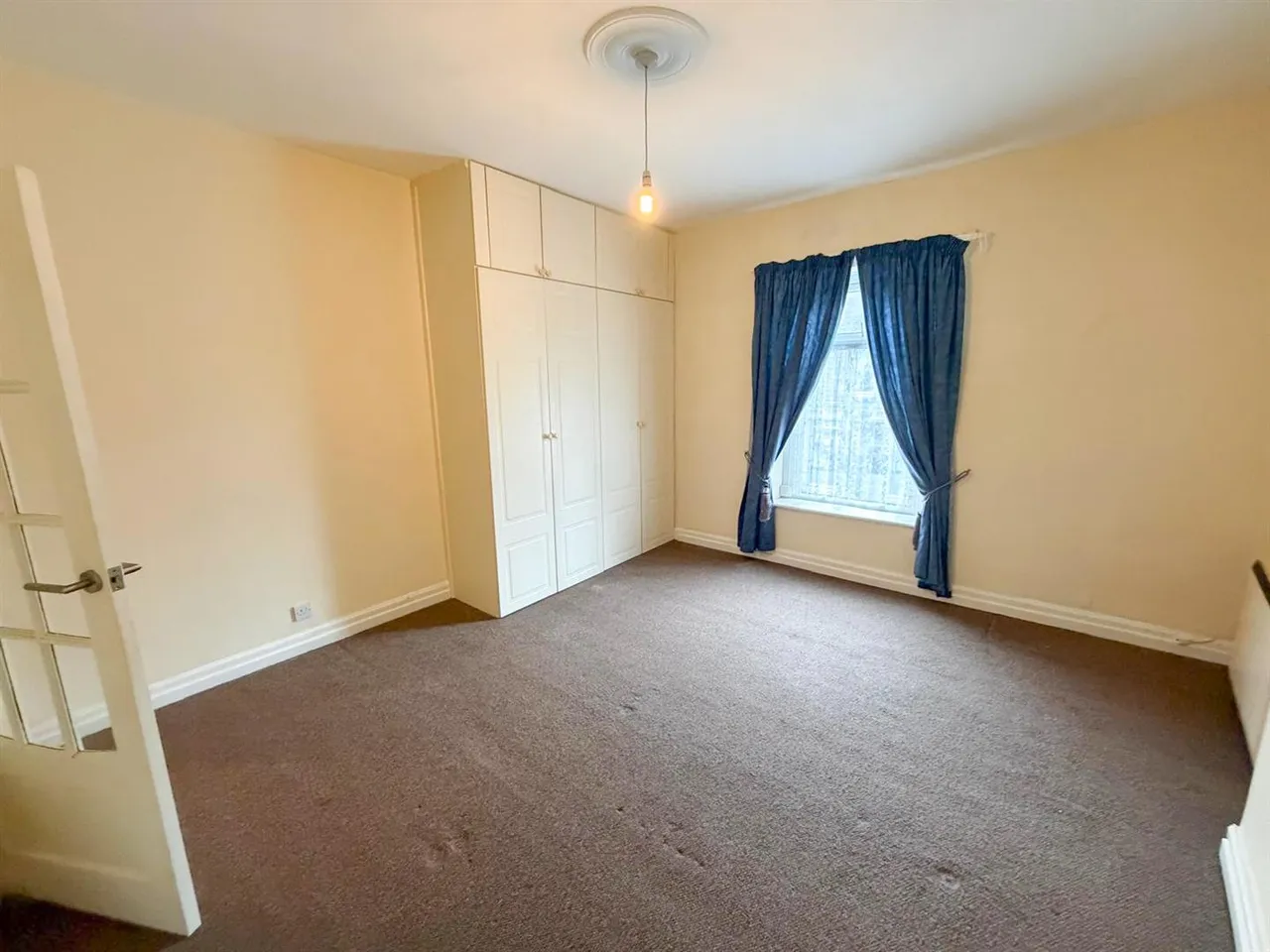 Kirkgate, Silsden, BD20, photo 15