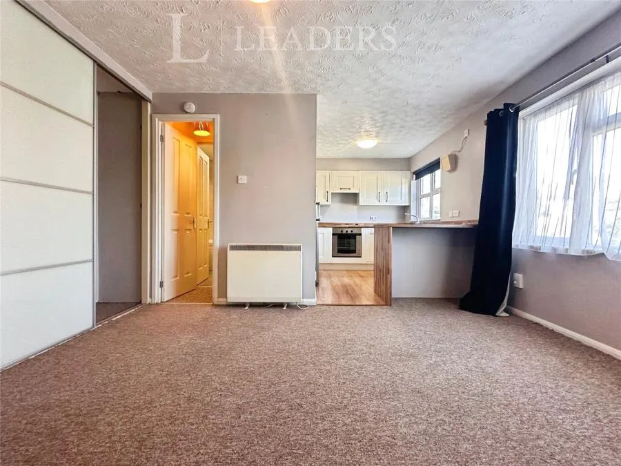 Osprey Gardens, Lee-on-the-Solent, PO13, photo 8